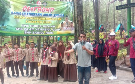 Selegram Haris Ajee, Meriahkan Outbound SMK Islam di Jember