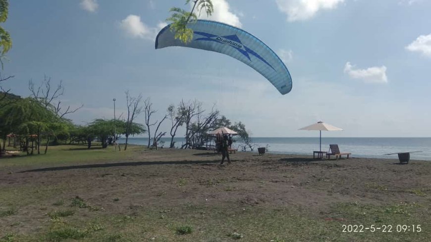 Wisata Beach Forest Situbondo, Tempat Alternatif Berlibur Bersama Keluarga
