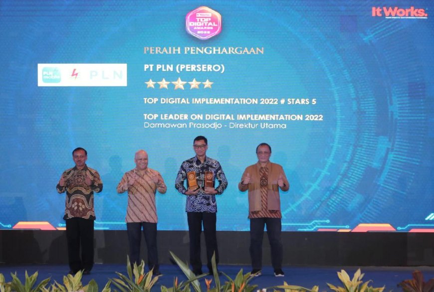 PLN Raih Penghargaan Top Digital 2022