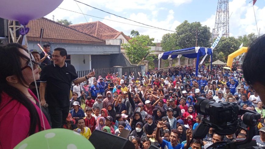 Legislator Haji Charles Meikyansah, Turun Gunung Menyapa Rakyat