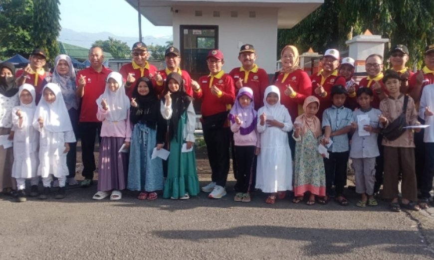 PPNI Jatim Berbagi Kebahagiaan Bersama Anak Yatim