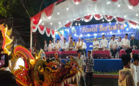 Pemkab Sampang Gelar Pawai Bertakbir Keliling, Disambut Ribuan Masyarakat Padati Jalan