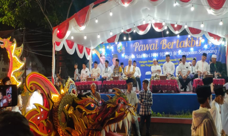 Pemkab Sampang Gelar Pawai Bertakbir Keliling, Disambut Ribuan Masyarakat Padati Jalan