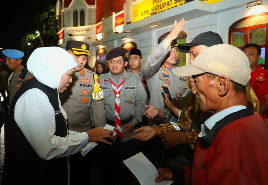 Khofifah Pantau Langsung Pos Arus Balik