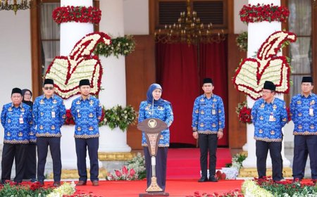 1450 PNS Pemprov Jatim, Disumpah