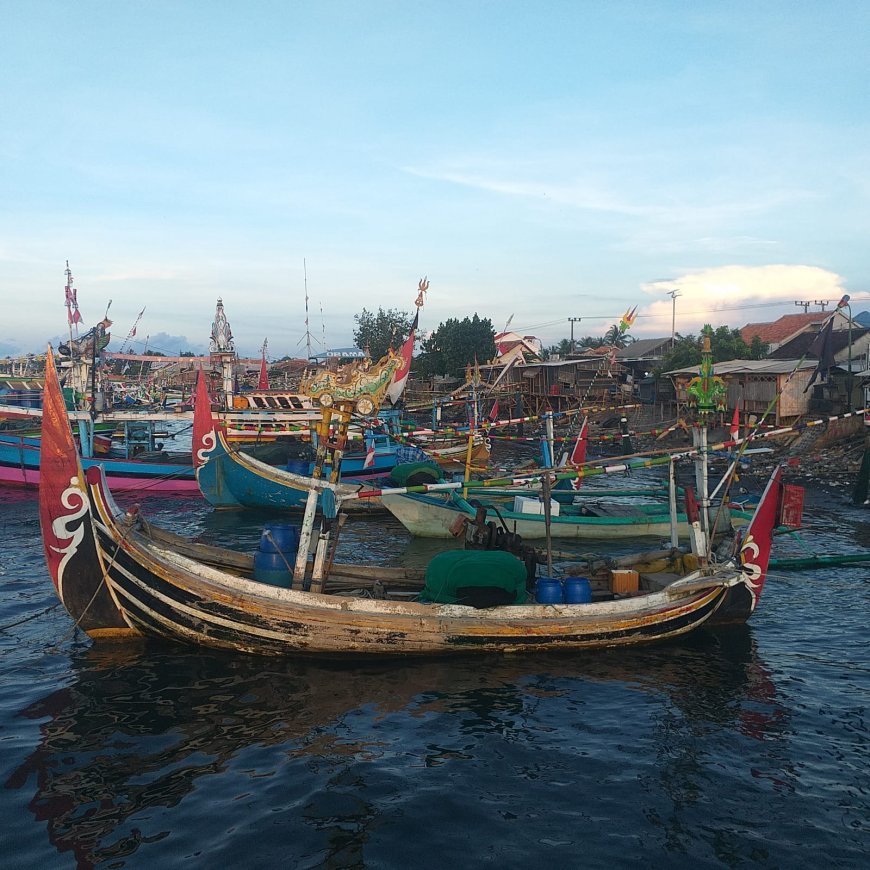 Sepi Ikan, Puluhan Nelayan di Situbondo Memilih Parkir