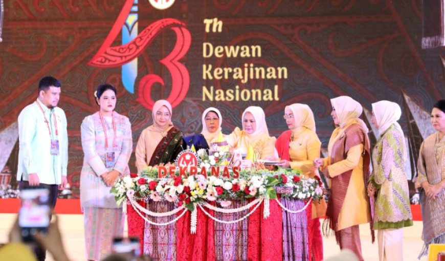 Hadiri Acara Puncak Peringatan HUT Dekranas ke-43, Arumi Bachsin Optimis Banyaknya Budaya di Jatim Pemicu Munculnya Banyak Kriya