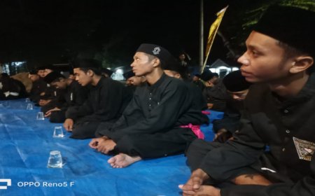 Saat Ratusan Pendekar PSHT Ikut Bersholawat Mengagungkan Nama Nabi