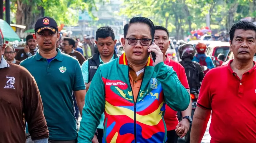 Sekdaprov Jatim Jalan Sehat di Pamekasan