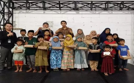 Berbagi Berkah Ramadhan, City Plaza Bondowoso Ajak Belanja Gratis dan Buka Puasa Puluhan Anak Yatim